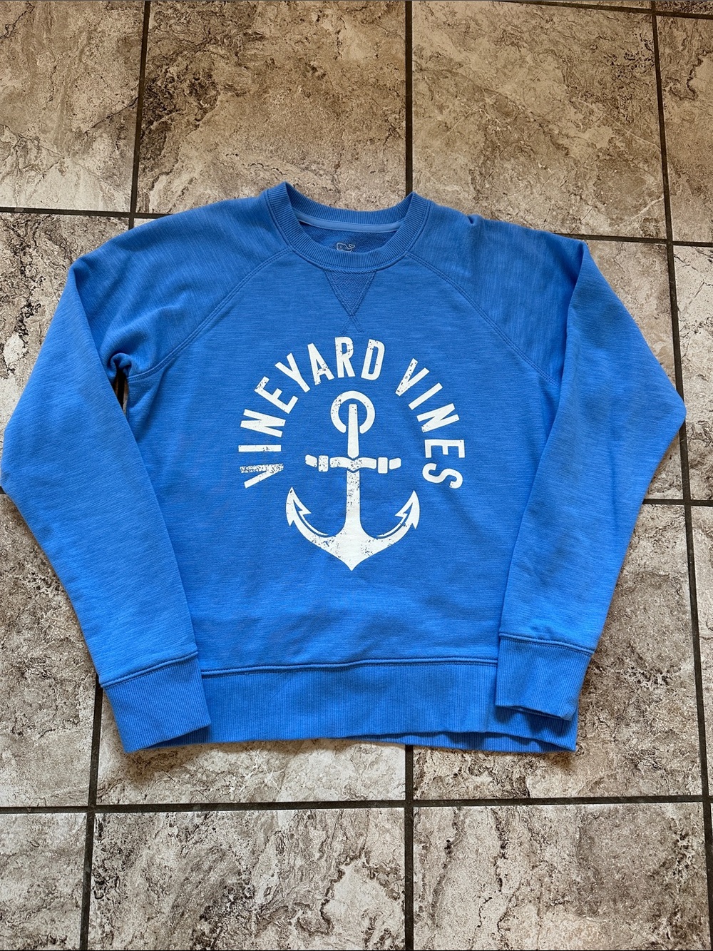 Vineyard Vines crewneck